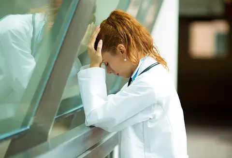 Souffrance au travail : 50% des professionnels de santé en situation de Burnout